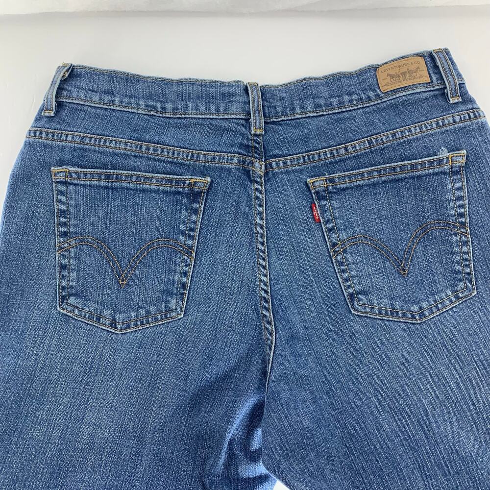 Levi’s 550 Women’s Relaxed Fit Boot Cut Jeans Size 14 Short